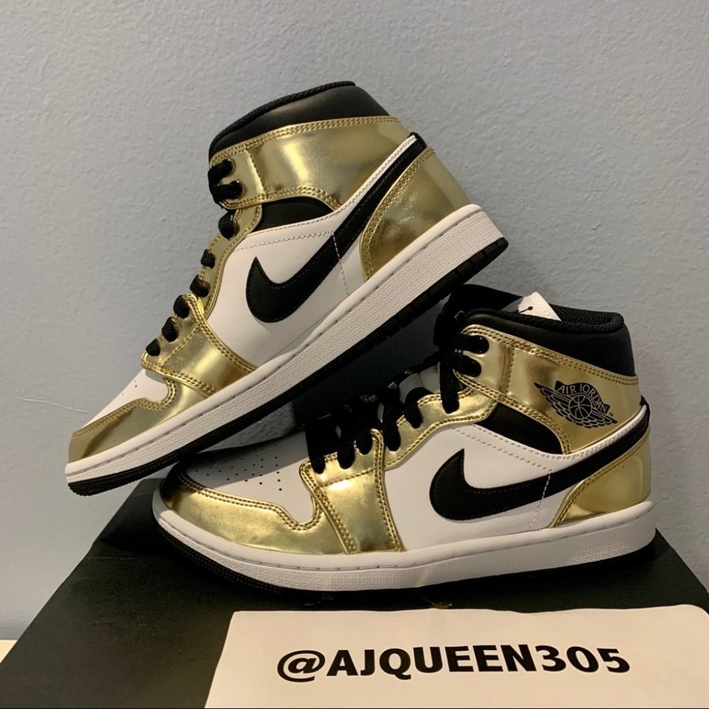 Air Jordan 1 Mid SE Metallic Gold Mid